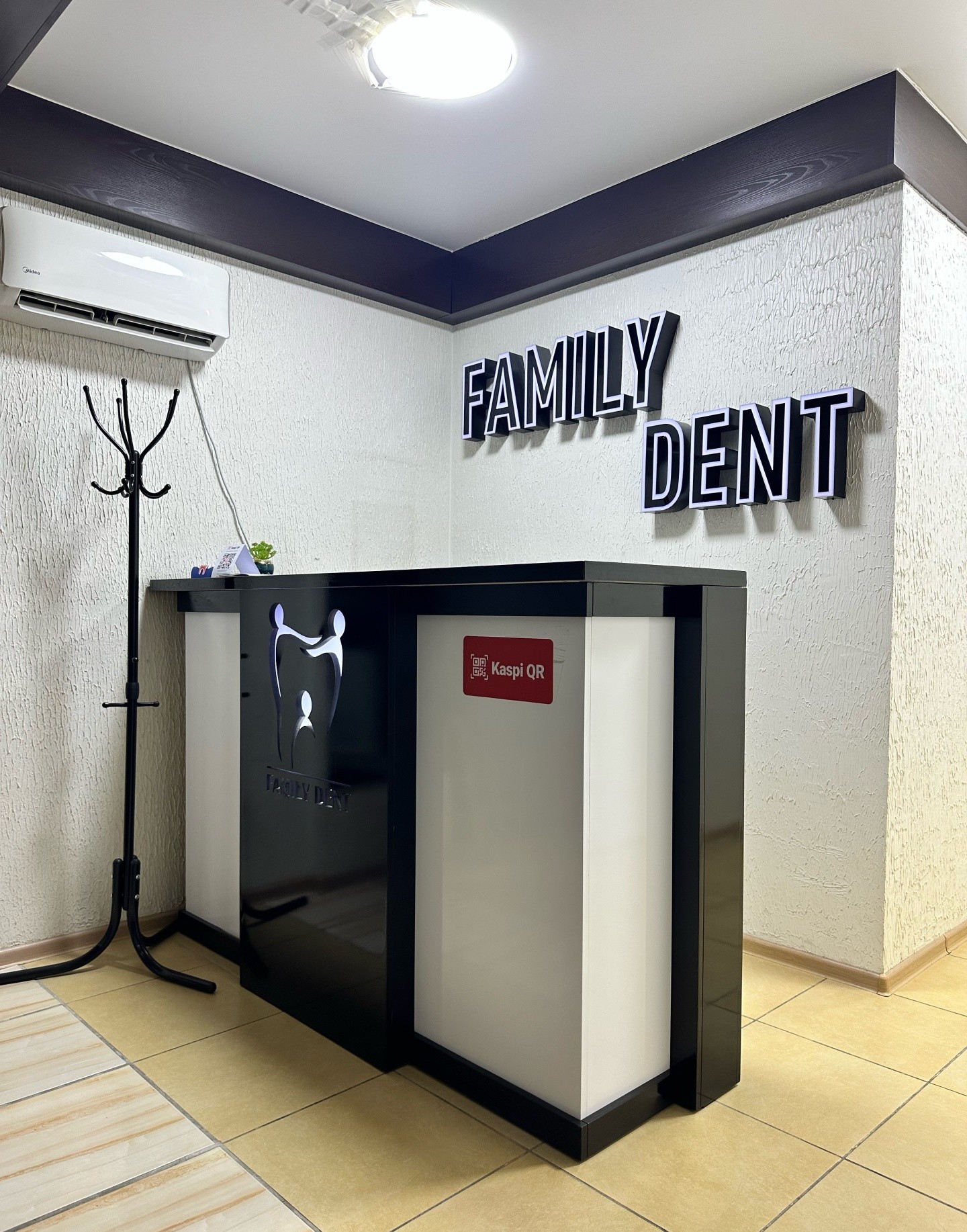 Family Dent Dr. Kapanov