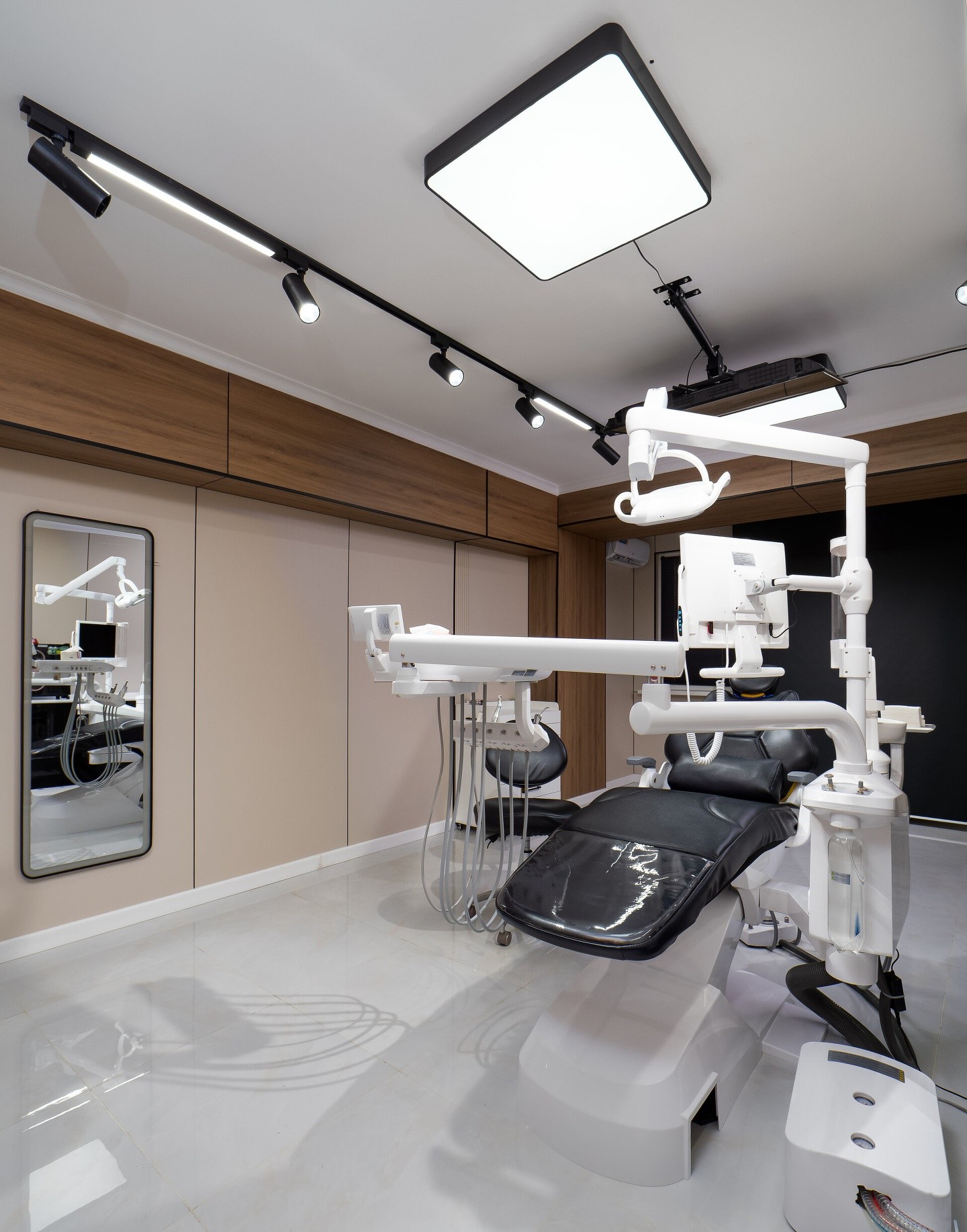 Status Dental Center
