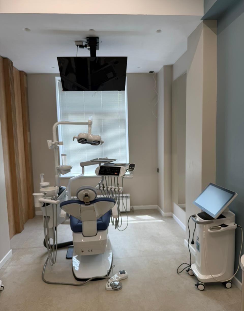 Light Dental Clinic