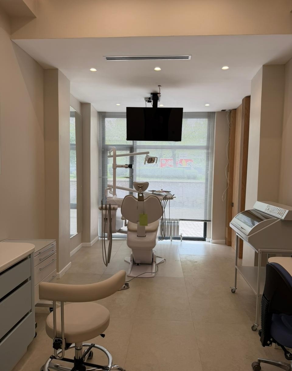 Light Dental Clinic
