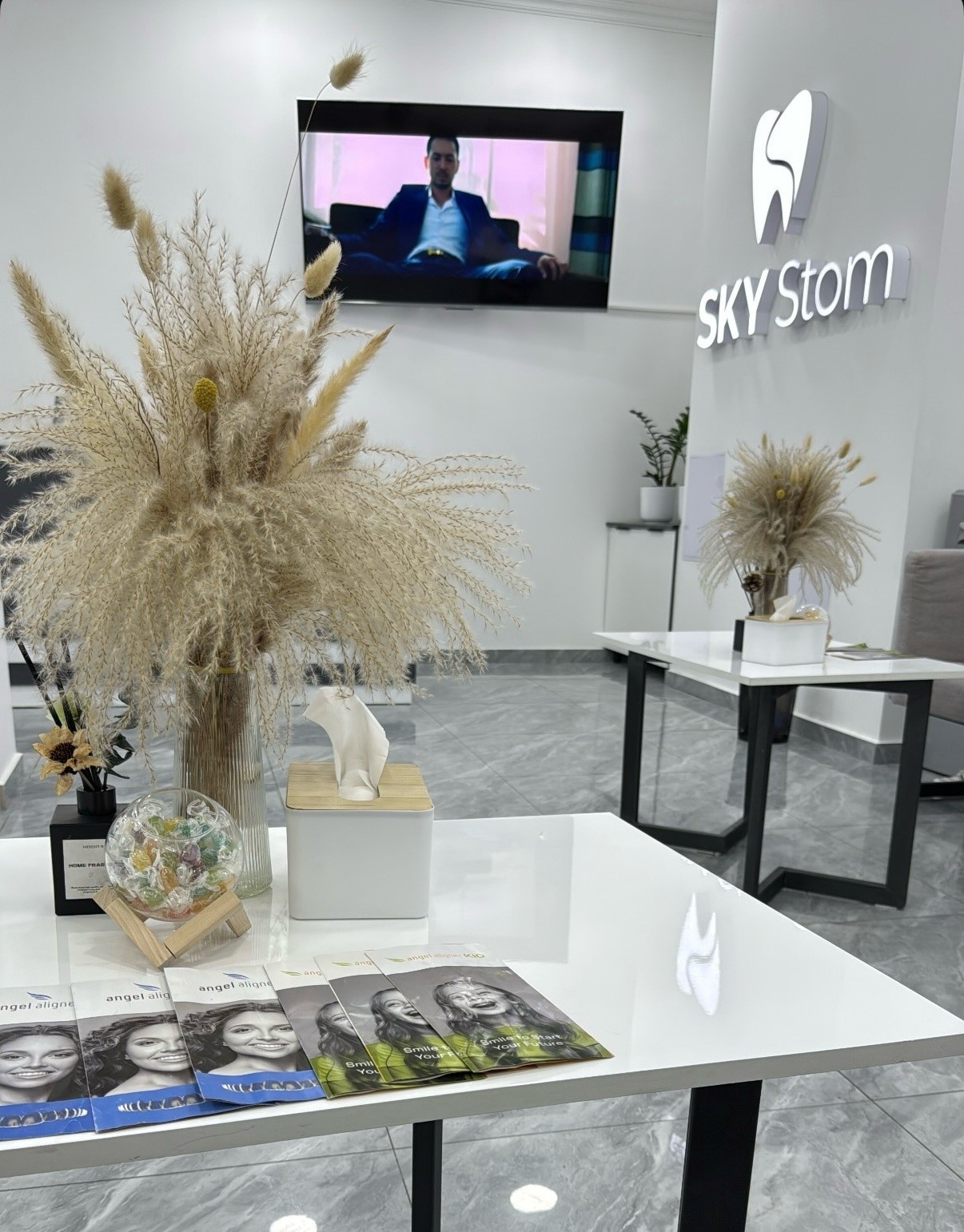 Sky Stom