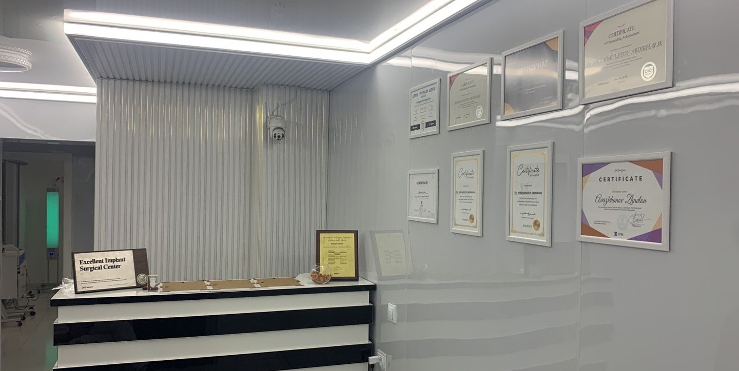 Implant Center