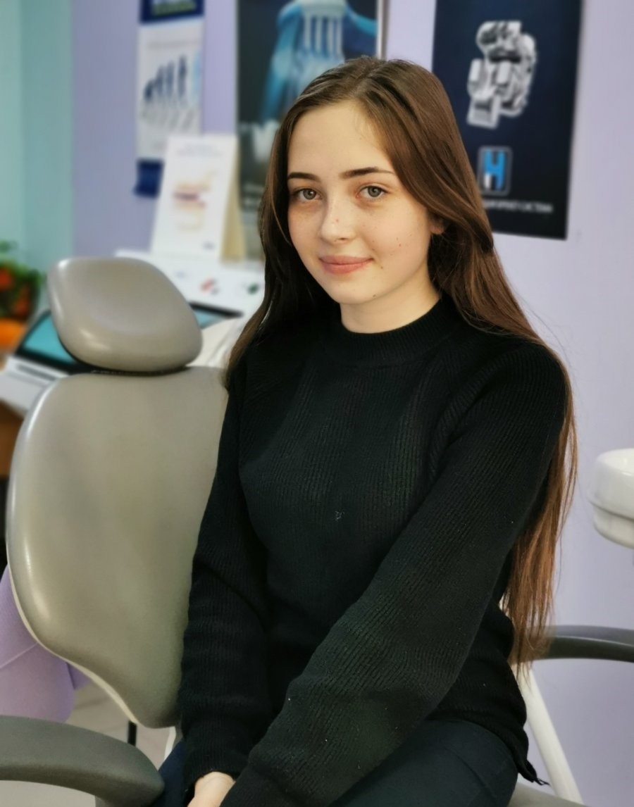 Брекет Студия