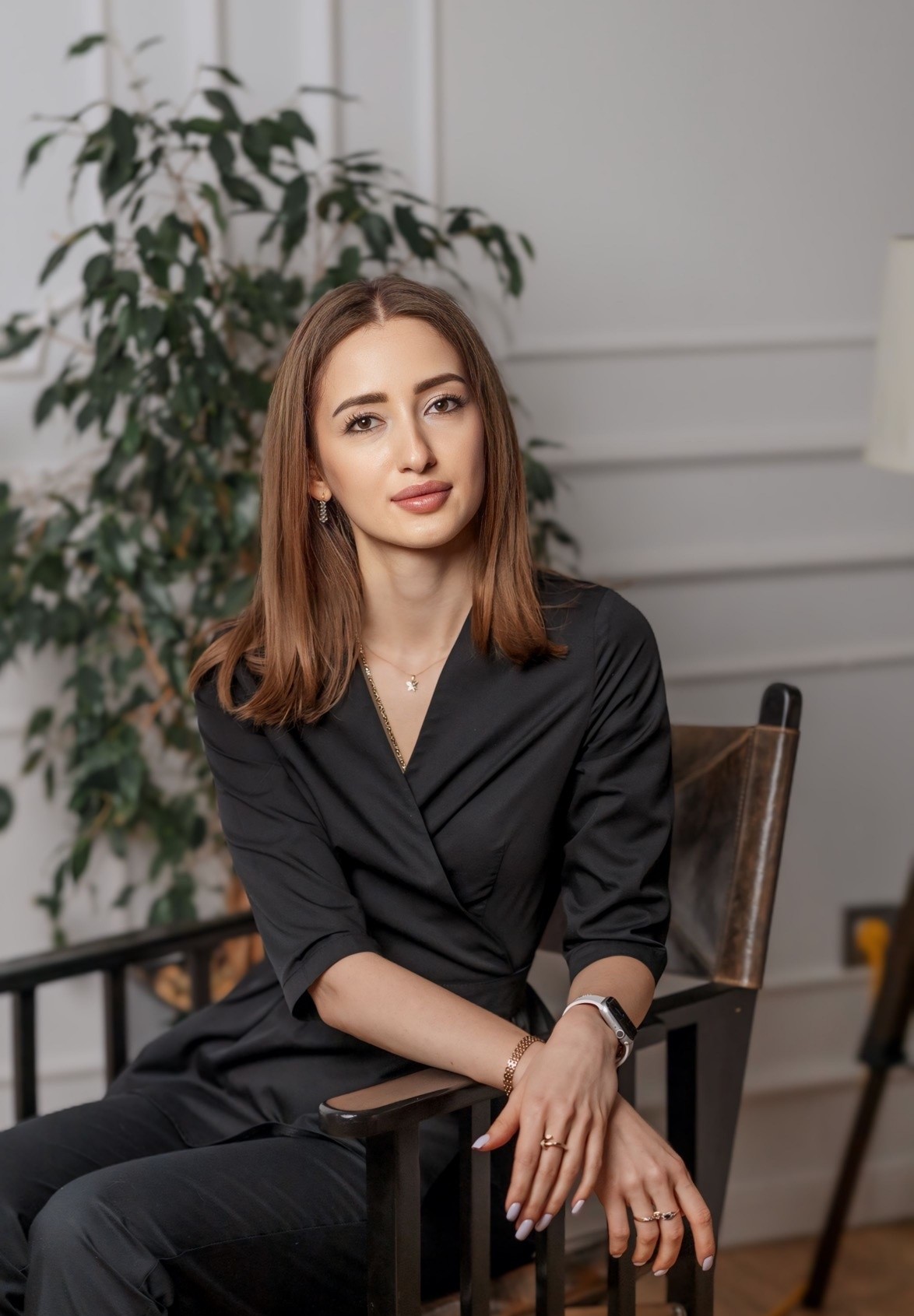 Брекет Студия