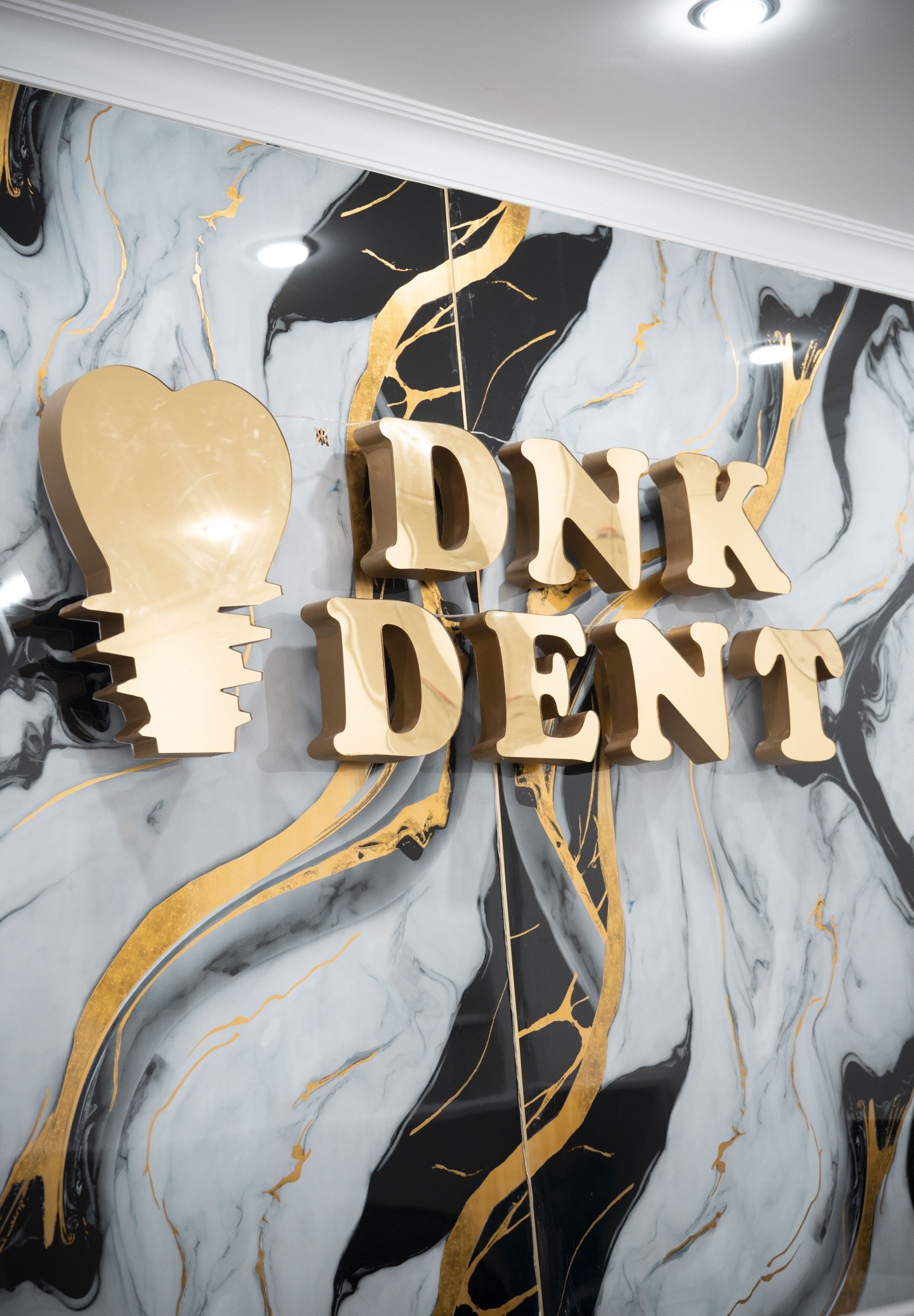 DNK Dent
